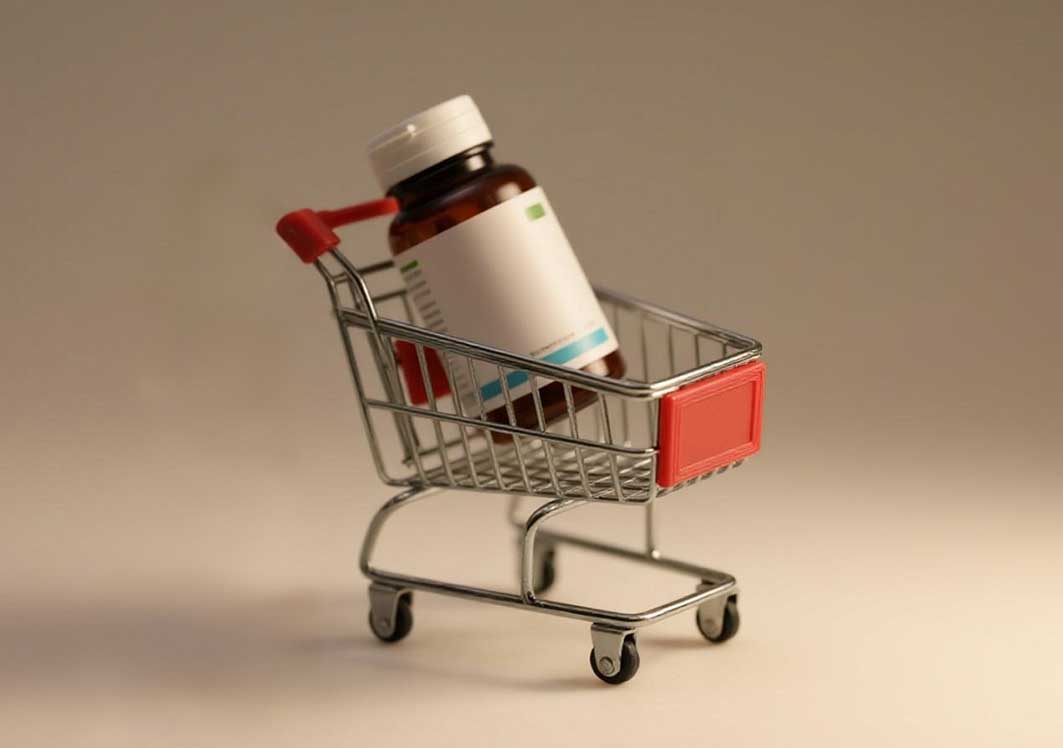 未经注册或备案的跨境电商产品可否在广告中宣传其具备保健功能?